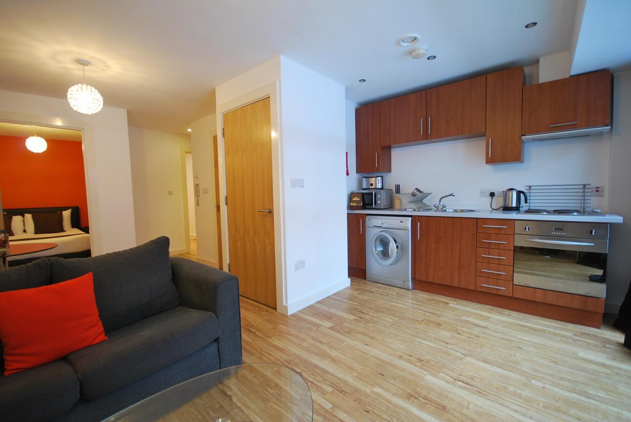 Atana Apartments Манчестер Екстер'єр фото