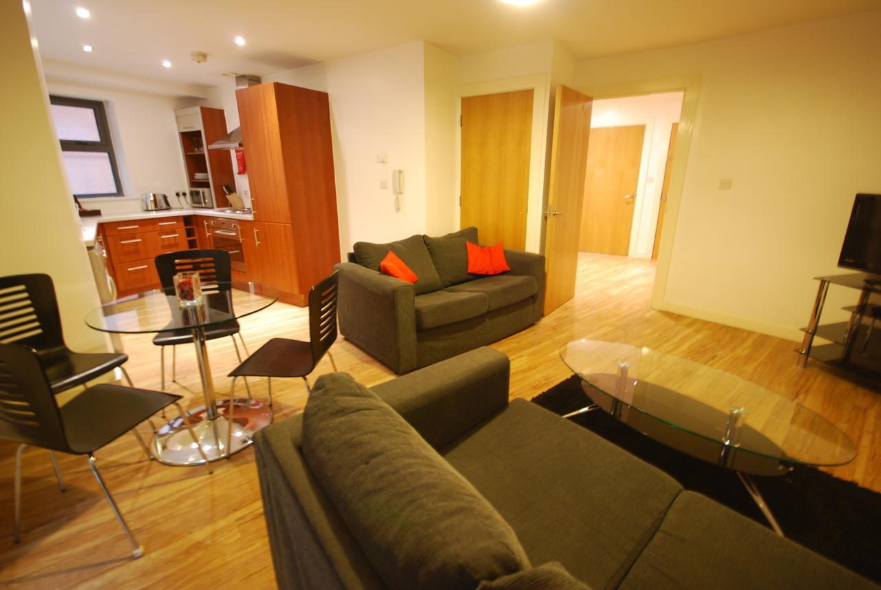 Atana Apartments Манчестер Екстер'єр фото