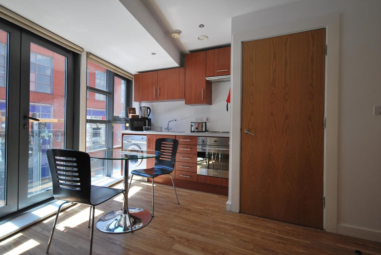 Atana Apartments Манчестер Екстер'єр фото