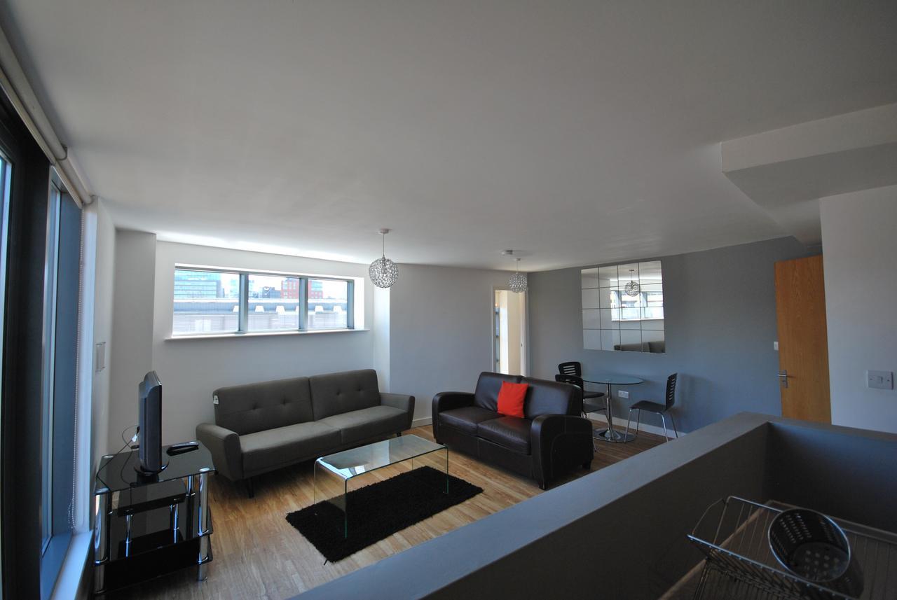 Atana Apartments Манчестер Екстер'єр фото
