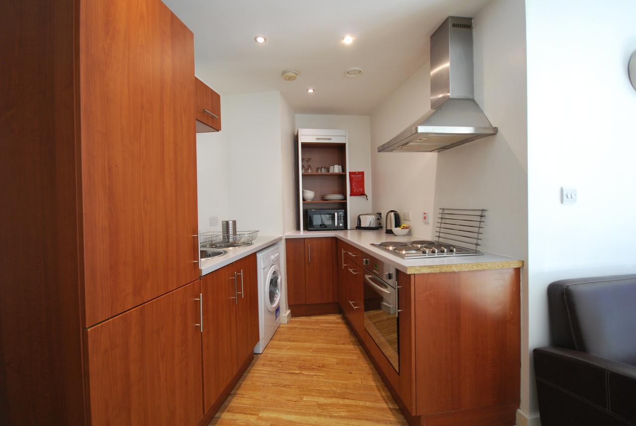 Atana Apartments Манчестер Екстер'єр фото