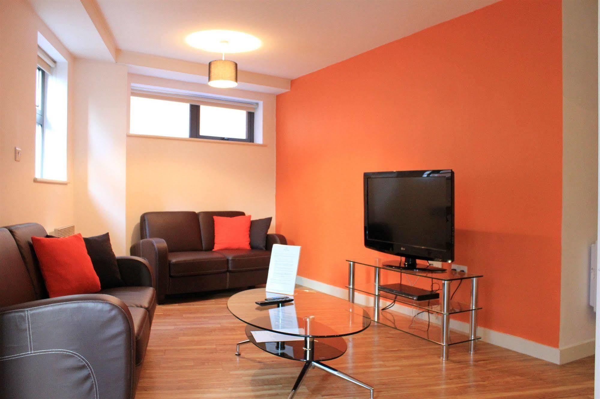 Atana Apartments Манчестер Екстер'єр фото